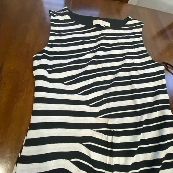 Loft 👗 - Picture 4 of 8